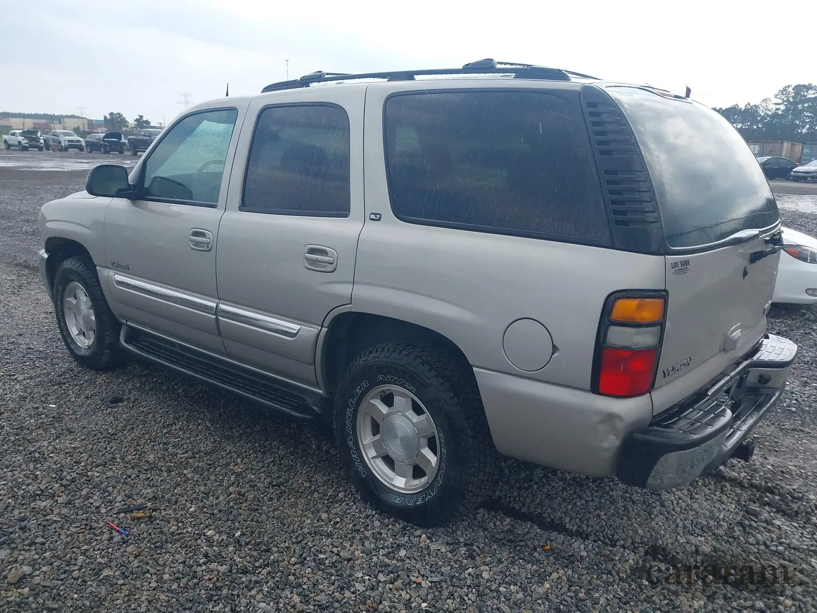 2004 GMC Yukon SLT