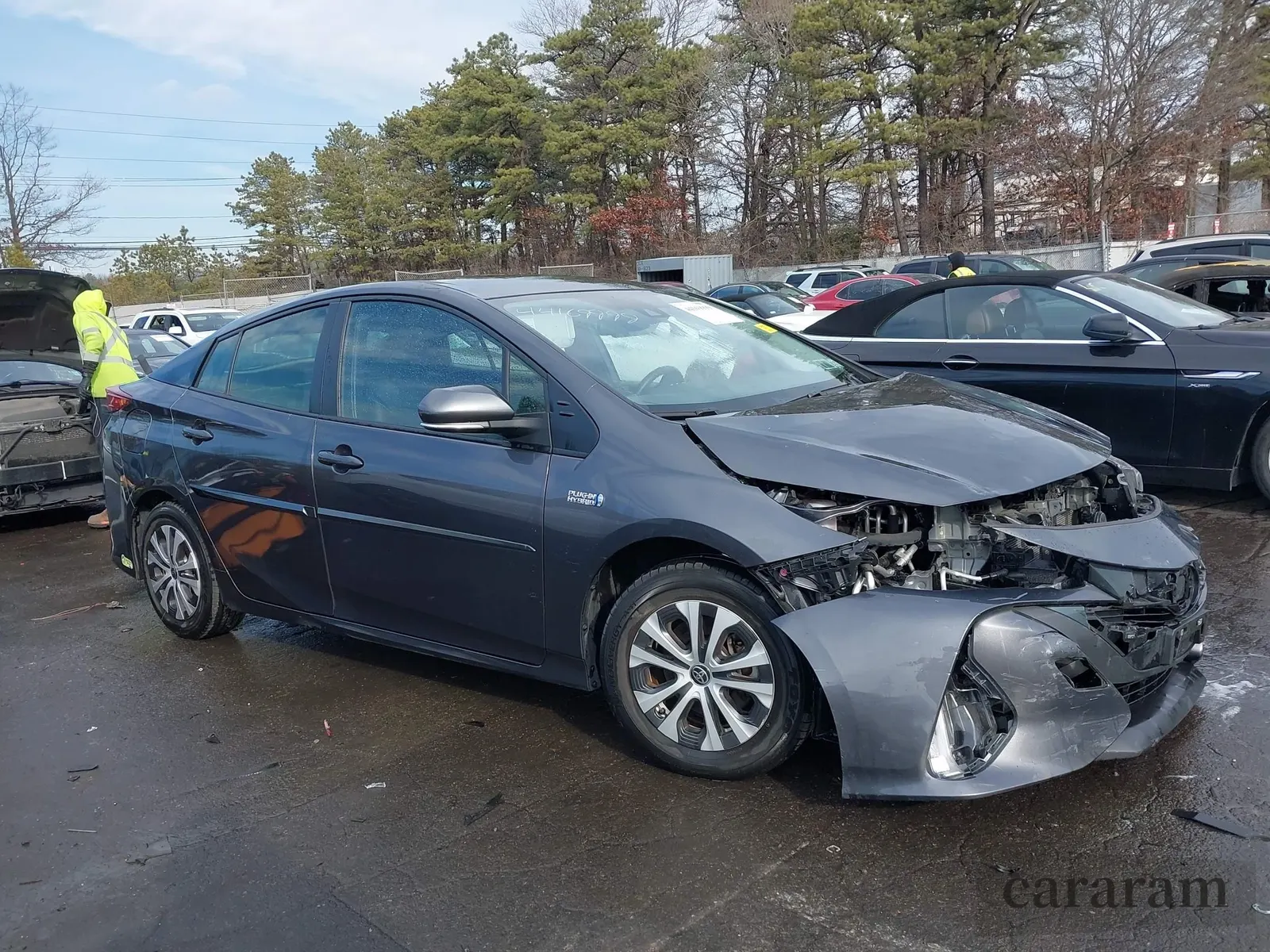 2022 Toyota Prius LE