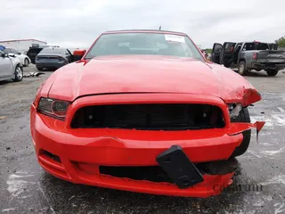 2014 Ford Mustang V6