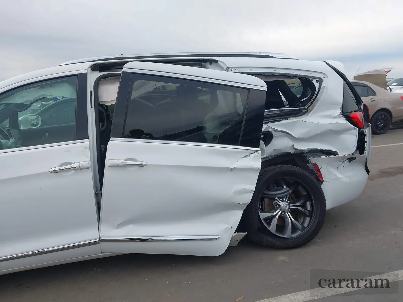 2020 Chrysler Pacifica Limited