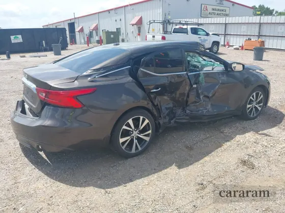 2016 Nissan Maxima SR