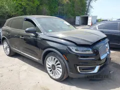 2019 Lincoln Nautilus Black Label