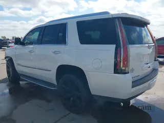 2016 Cadillac Escalade Luxury Collection