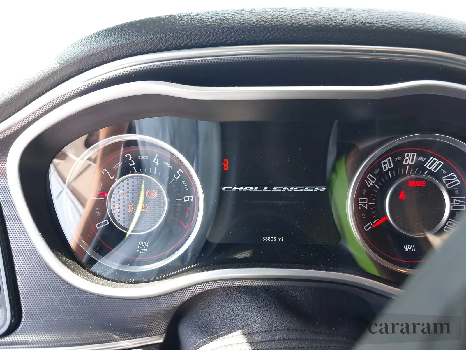 2016 Dodge Challenger SXT Plus