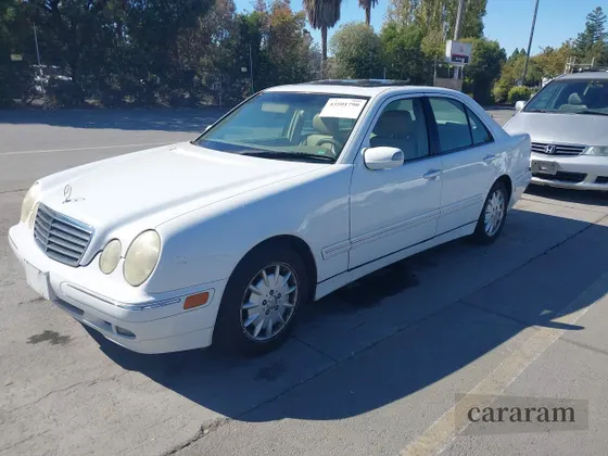 2000 Mercedes-Benz E 320