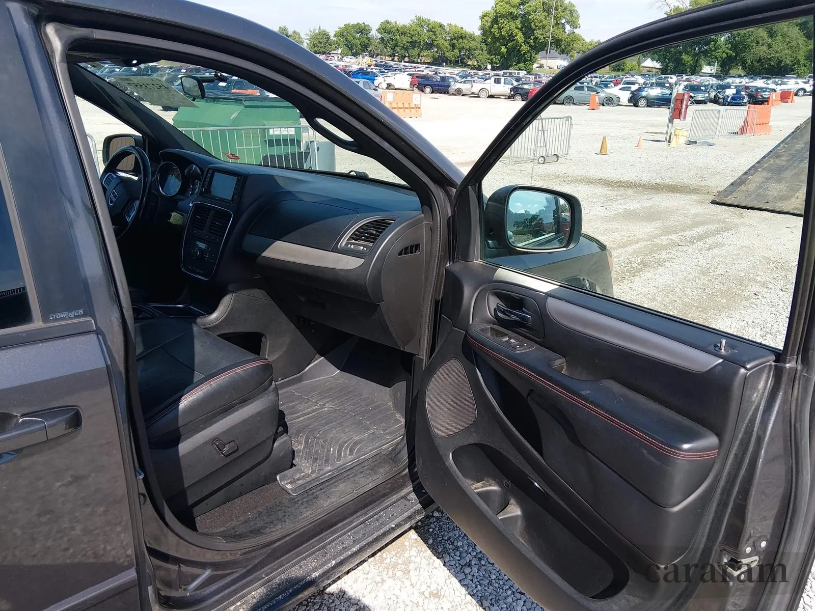 2016 Dodge Grand Caravan R/T