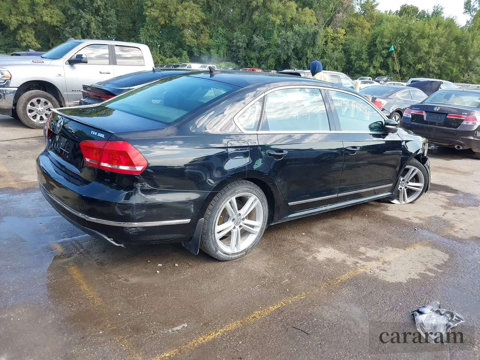 2013 Volkswagen Passat SEL Premium