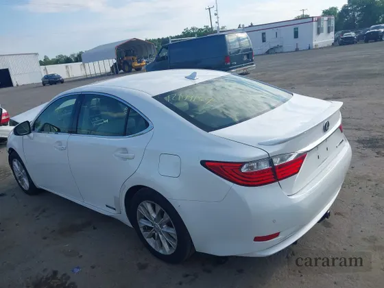 2013 Lexus ES 300h