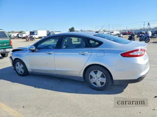 2013 Ford Fusion S