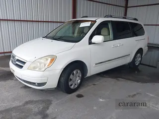 2007 Hyundai Entourage GLS