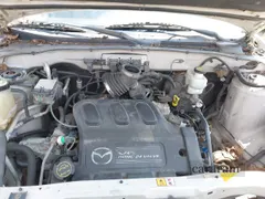 2005 Mazda Tribute S
