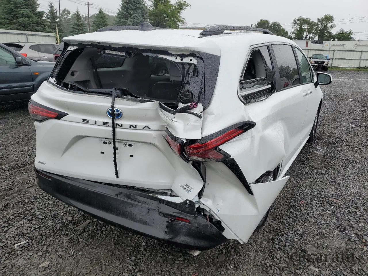 2022 Toyota Sienna XLE