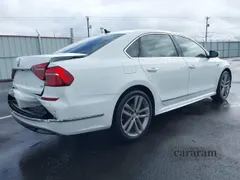 2017 Volkswagen Passat R-Line