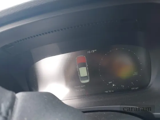 2018 Volvo S90 Momentum