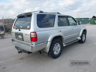 2000 Toyota 4Runner SR5