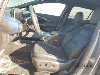 2025 Chevrolet Equinox EV LT2
