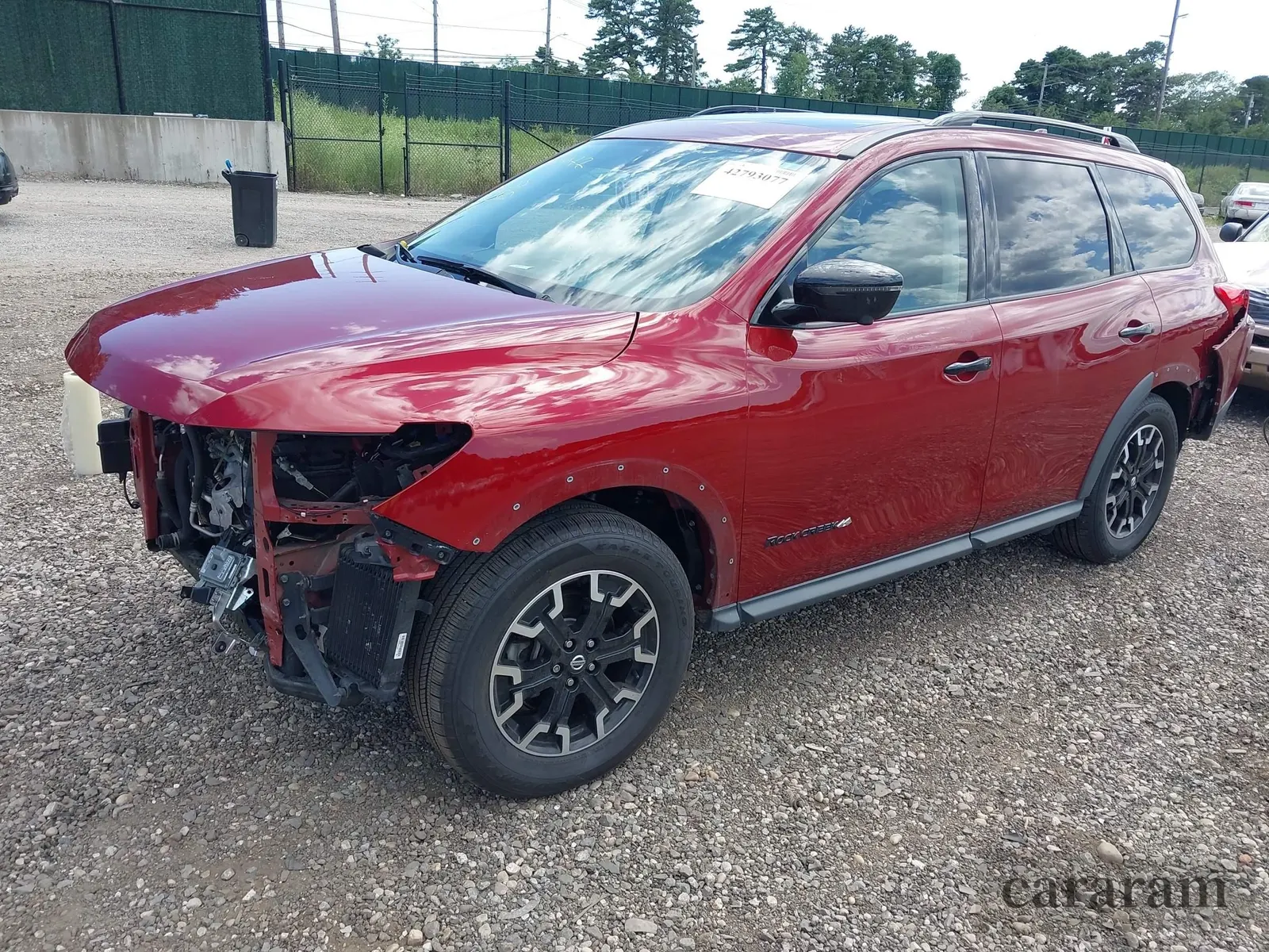 2020 Nissan Pathfinder SL