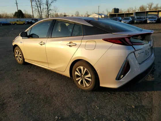 2018 Toyota Prius Plus