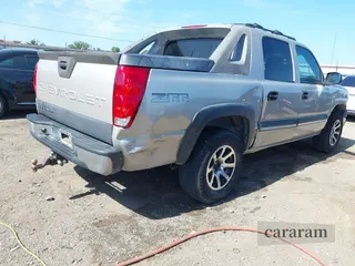 2004 Chevrolet Avalanche Z66