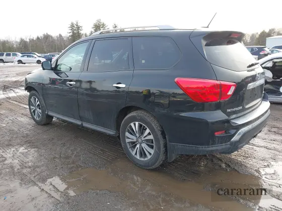 2017 Nissan Pathfinder SV
