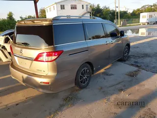 2012 Nissan Quest SV