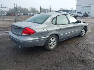 2006 Ford Taurus SE