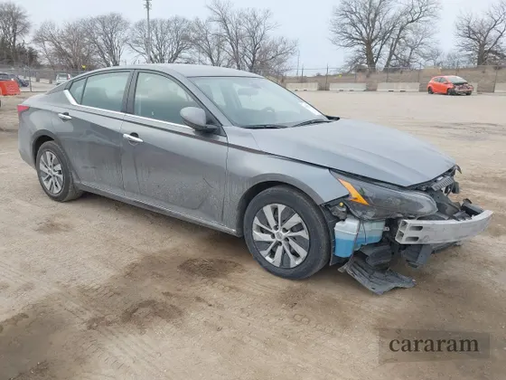 2023 Nissan Altima S