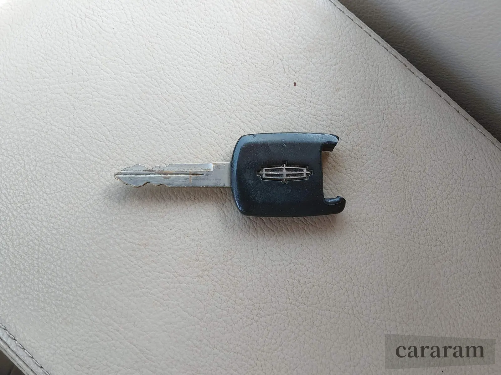 2004 Lincoln Aviator Luxury