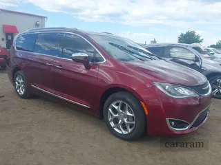 2018 Chrysler Pacifica Limited