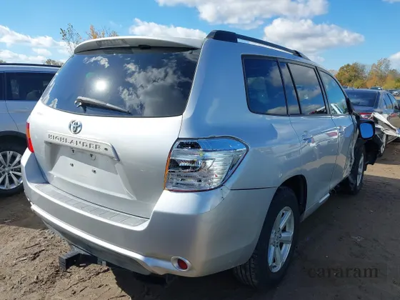 2010 Toyota Highlander SE