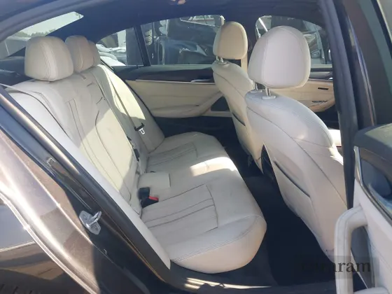 2017 BMW 5 Series 540i
