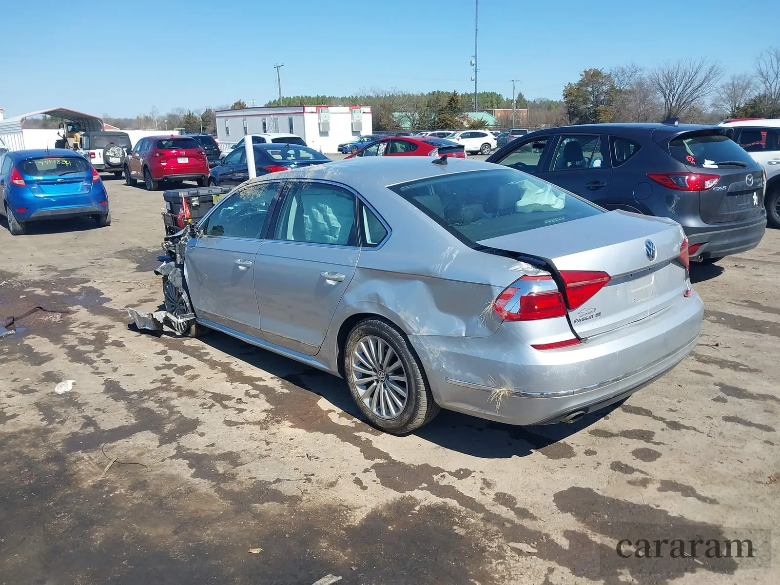 2016 Volkswagen Passat SE