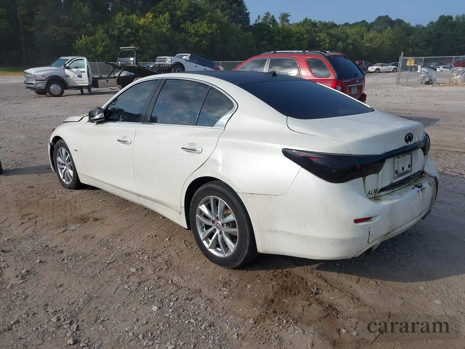 2016 Infiniti Q50 Premium