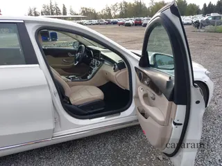 2015 Mercedes-Benz C 300 Luxury