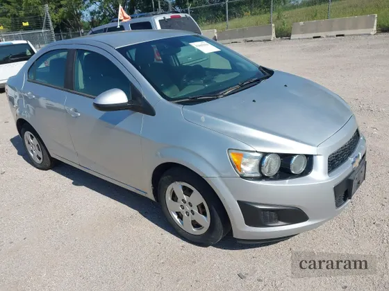 2013 Chevrolet Sonic LS