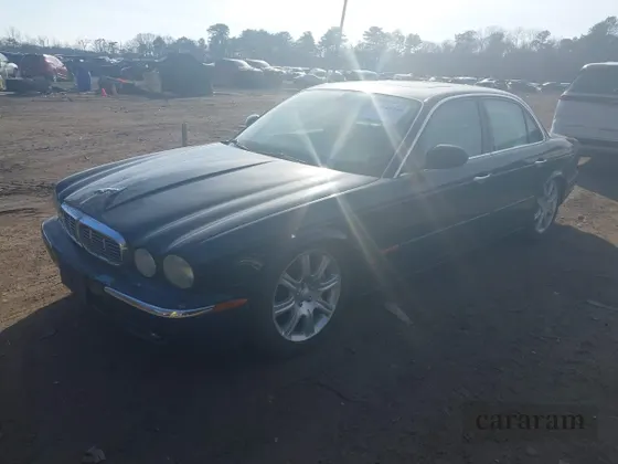 2004 Jaguar XJ 8