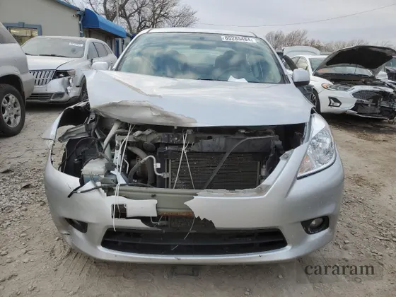 2013 Nissan Versa SL