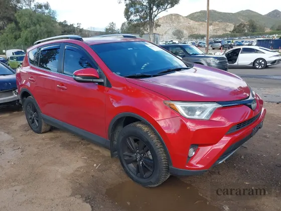 2016 Toyota RAV4 XLE