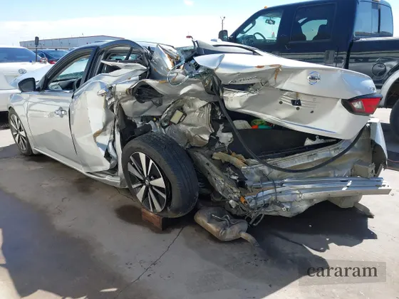 2021 Nissan Altima SV