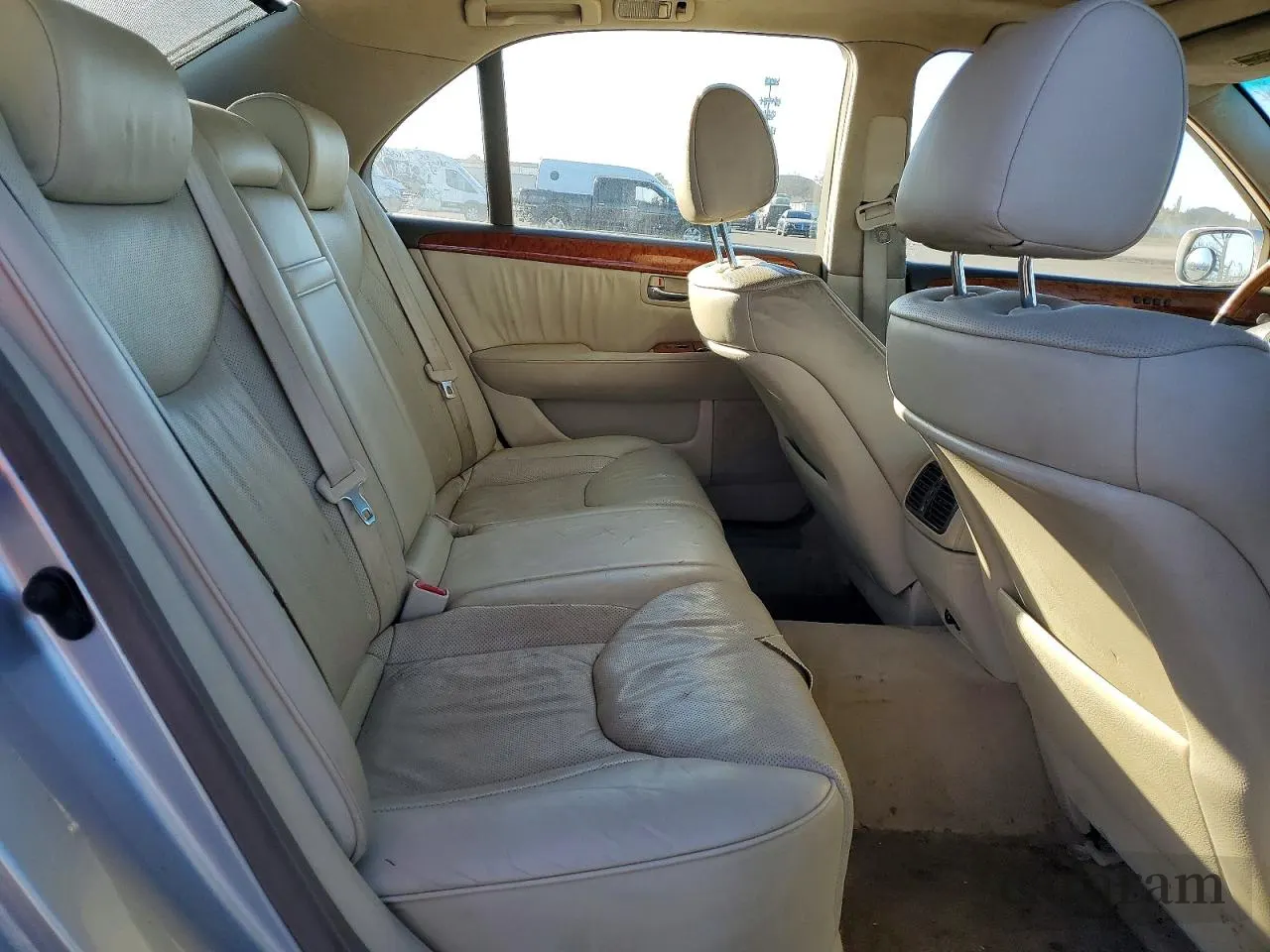 2005 Lexus LS 430