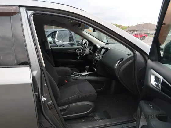 2016 Nissan Pathfinder SL