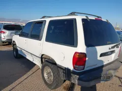 1999 Ford Explorer XL