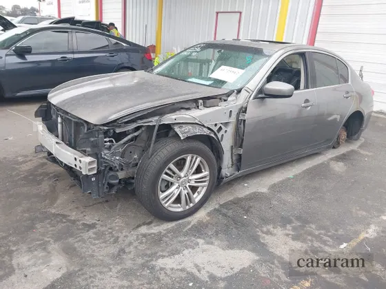 2012 Infiniti G37 Journey