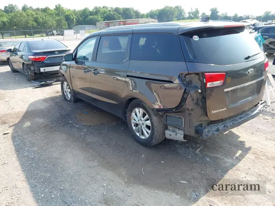 2016 Kia Sedona LX