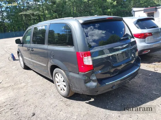2012 Chrysler Town & Country Touring