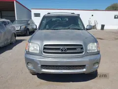 2004 Toyota Sequoia SR5