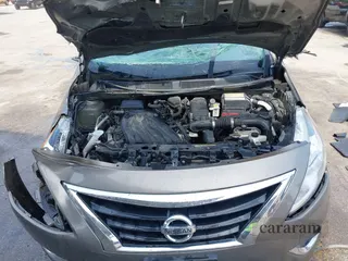 2017 Nissan Versa SV