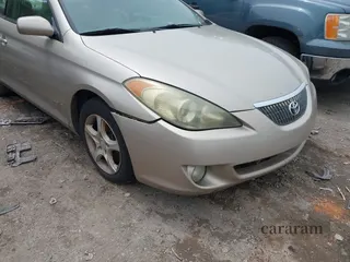 2004 Toyota Solara SE