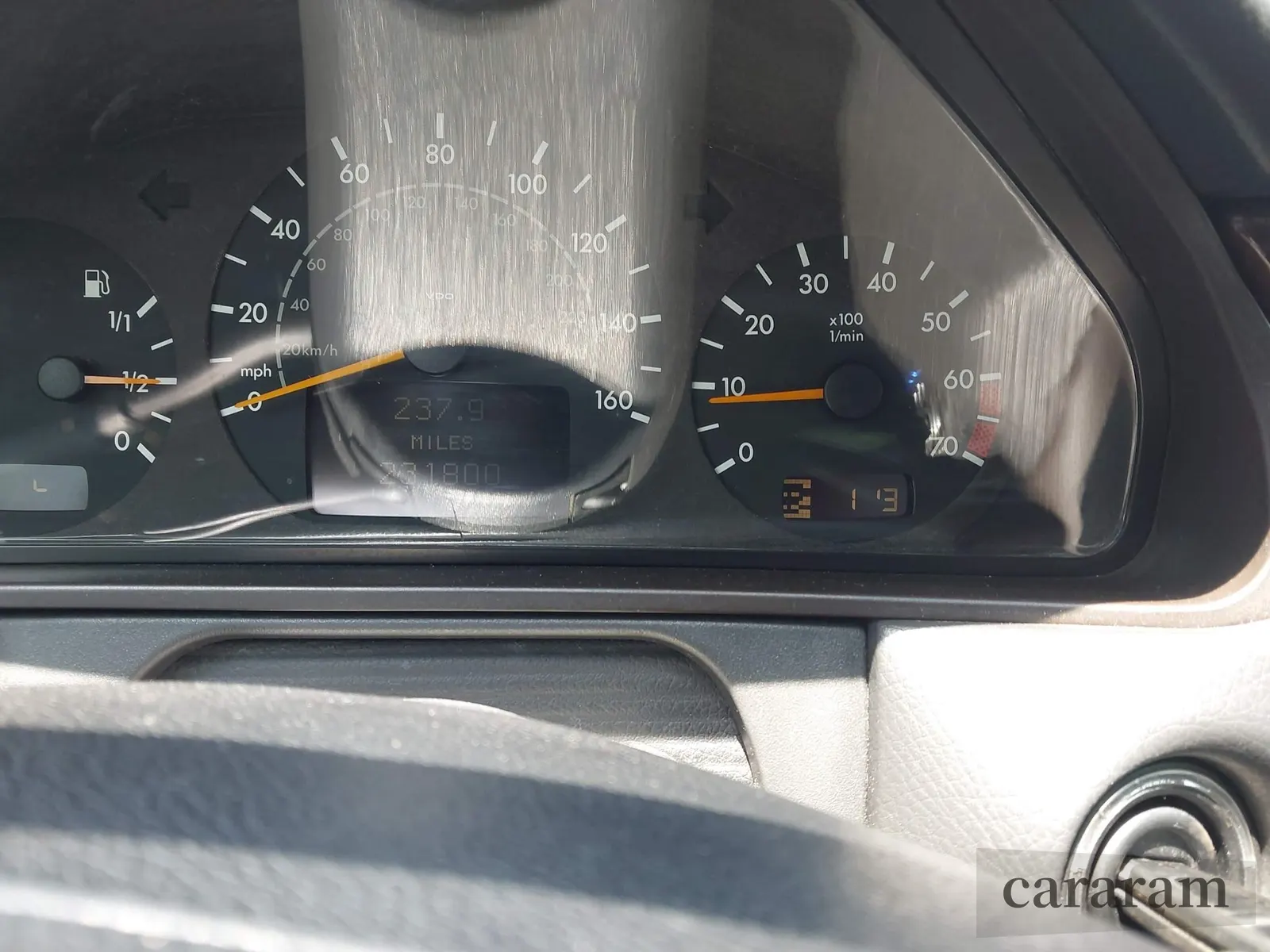 2000 Mercedes-Benz E 320