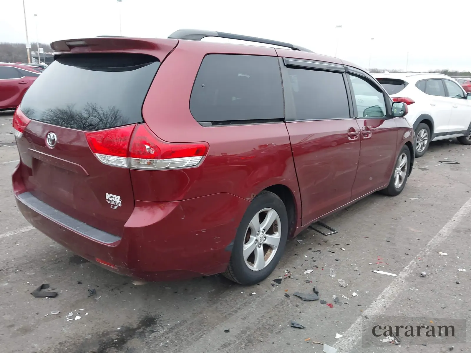 2011 Toyota Sienna LE